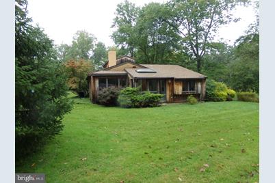 105 Old Forge Road, Upper Black Eddy, PA 18972 - Photo 1