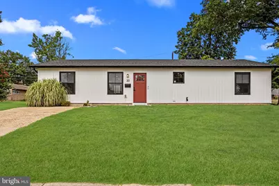 30 Tanglewood Lane, Levittown, PA 19054 - Photo 1