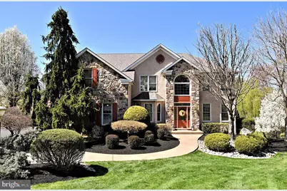 38 W Bellwood Drive, Holland, PA 18966 - Photo 1