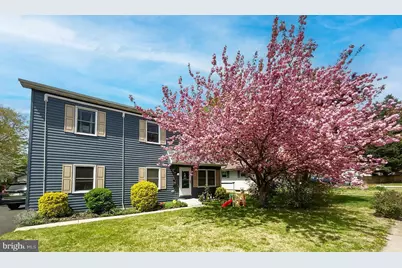 416 Barclay Avenue, Morrisville, PA 19067 - Photo 1