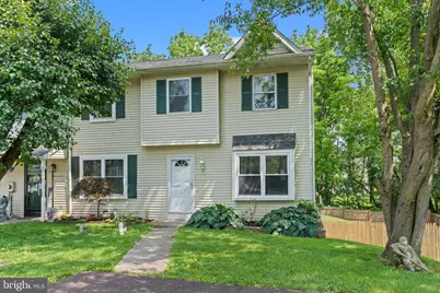 701 Hunters Run, Perkasie, PA 18944 - Photo 1