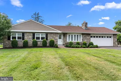 512 Washington Crossing Road, Newtown, PA 18940 - Photo 1