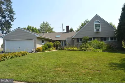 30 Fieldstone Road, Levittown, PA 19056 - Photo 1