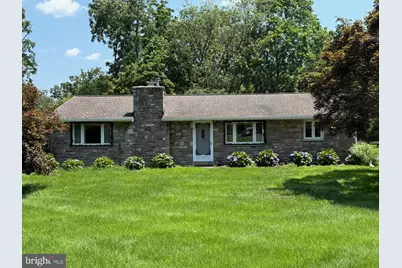 19 Doe Run Drive, Warrington, PA 18976 - Photo 1