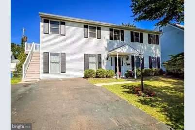 11 Vividleaf Lane, Levittown, PA 19054 - Photo 1