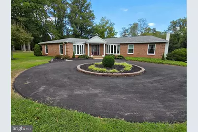 215 Gravel Hill Road, Huntingdon Valley, PA 19006 - Photo 1