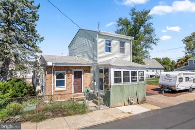 606 Green Street, Bristol, PA 19007 - Photo 1