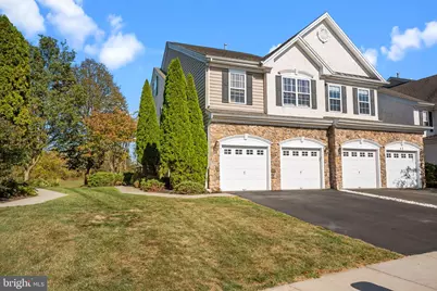 25 Wellington Road, Newtown, PA 18940 - Photo 1