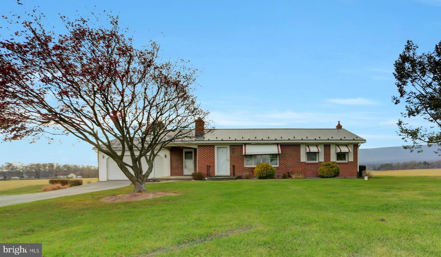 10 Oak Bend Rd, Newburg, PA 17240 MLS PACB2004820 Coldwell Banker