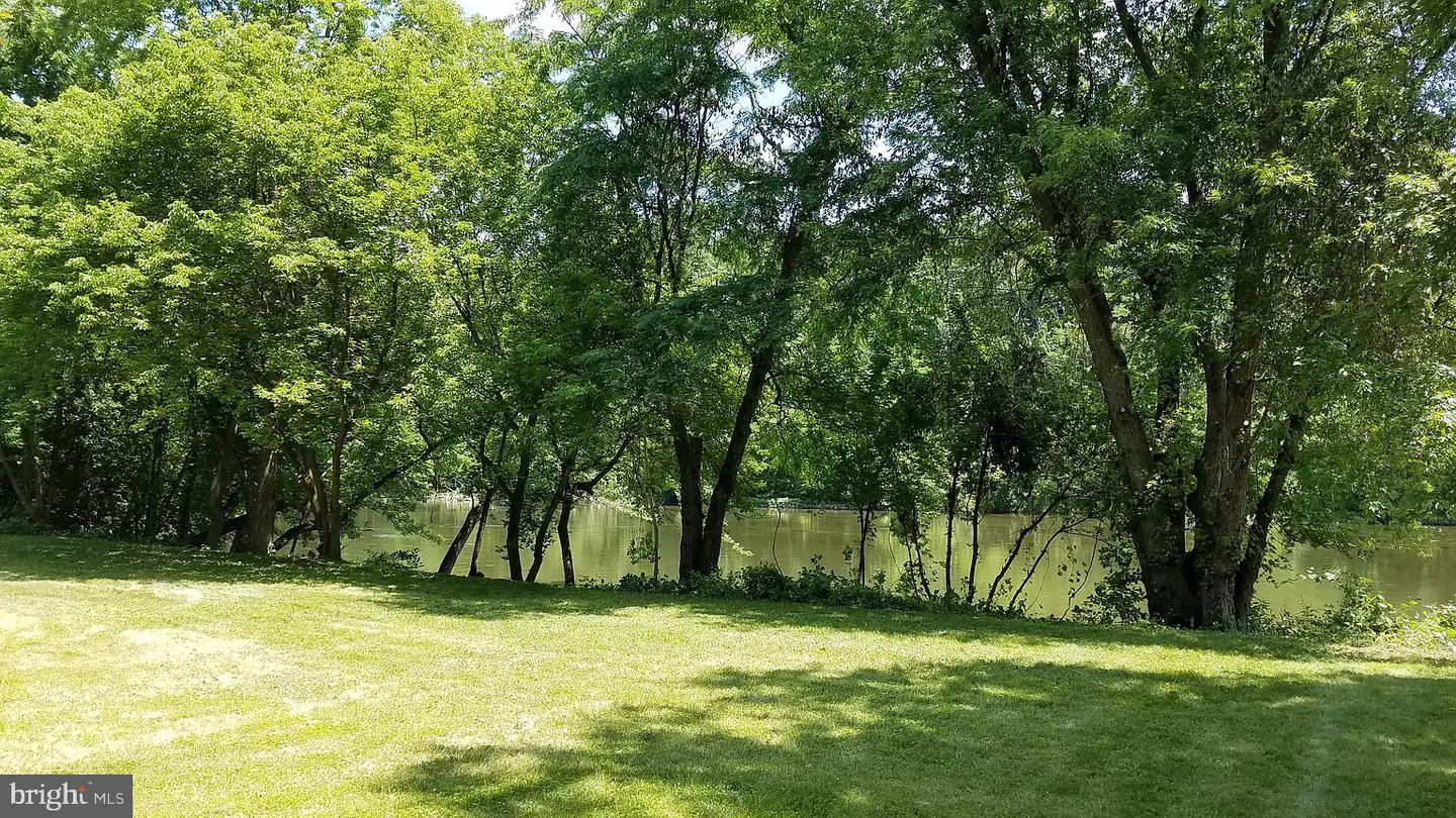 1091 Oyster Mill Rd, Camp Hill, PA 17011 MLS PACB2009942 Coldwell