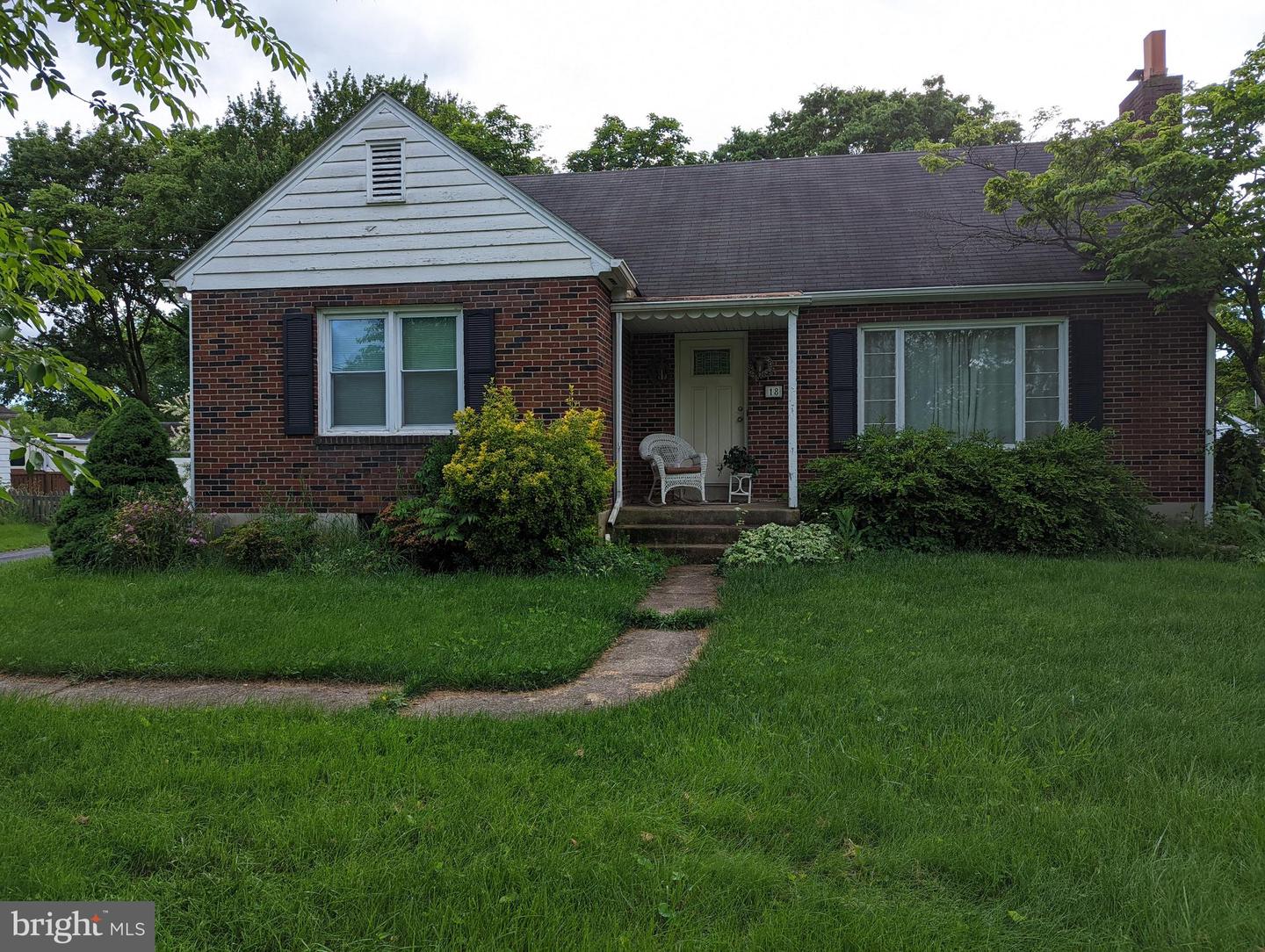 18 Sinclair Rd, Mechanicsburg, PA 17055 MLS PACB2011934 Coldwell Banker