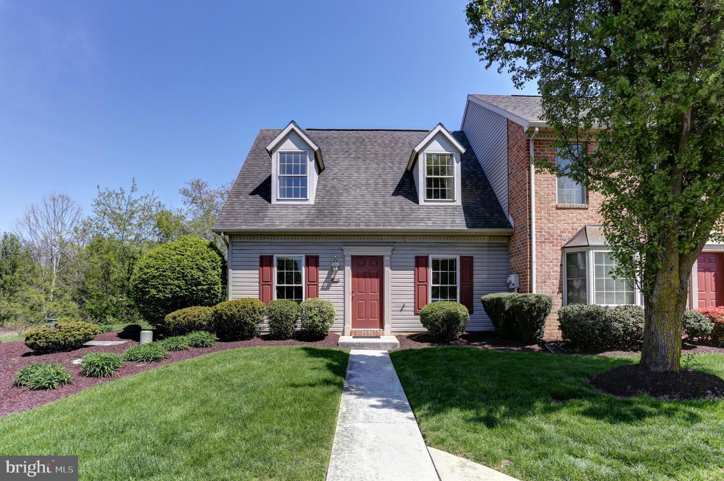327 Stonehedge Ln, Mechanicsburg, PA 17055 MLS PACB2020170 Coldwell