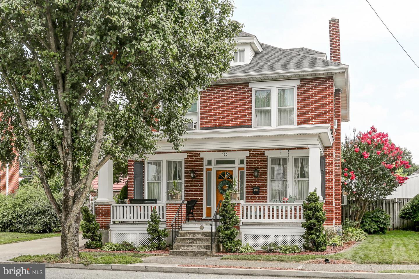 120 E Simpson St, Mechanicsburg, PA 17055 MLS PACB2022716 Coldwell