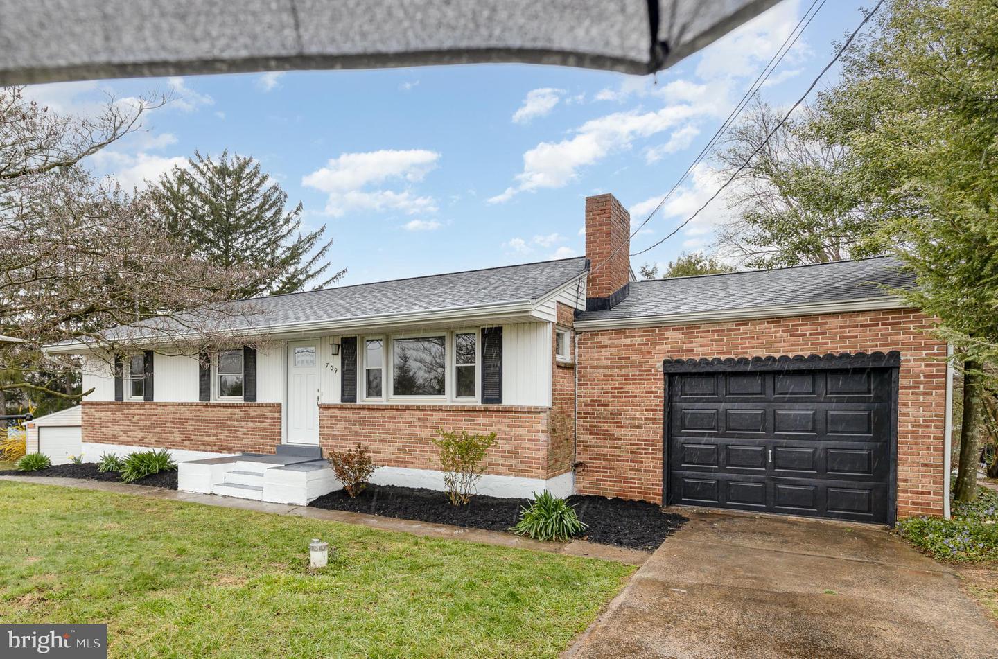 709 E Winding Hill Rd, Mechanicsburg, PA 17055 MLS PACB2029324