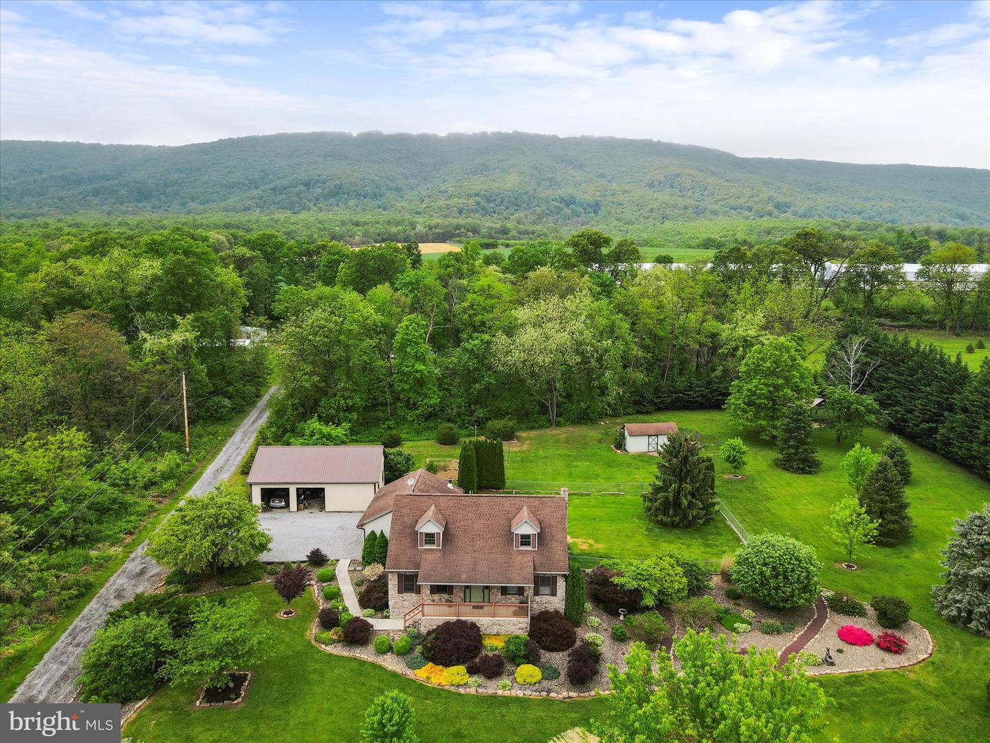 2 Archery Ln, Newburg, PA 17240 MLS PACB2030570 Coldwell Banker