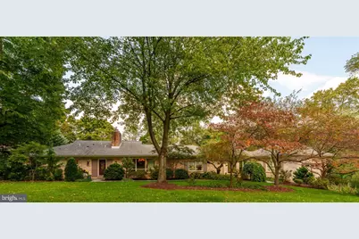 93 Greenwood Circle, Lemoyne, PA 17043 - Photo 1