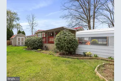 26 Shippensburg Mobile Estate, Shippensburg, PA 17257 - Photo 1