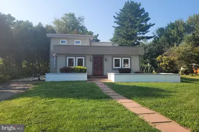 911 Nixon Drive, Mechanicsburg, PA 17055 - Photo 1