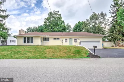 111 Lakeview Drive, Carlisle, PA 17013 - Photo 1