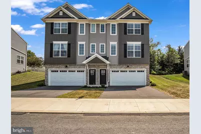 47 Glenn Vw, Carlisle, PA 17013 - Photo 1