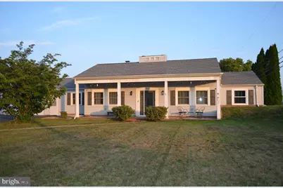 199 Skyline Drive, Mechanicsburg, PA 17050 - Photo 1