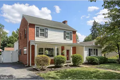 390 Walton Street, Lemoyne, PA 17043 - Photo 1