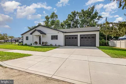 613 E Keller Street, Mechanicsburg, PA 17055 - Photo 1