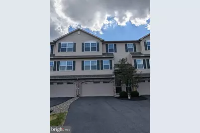 130 Old Schoolhouse Lane, Mechanicsburg, PA 17055 - Photo 1