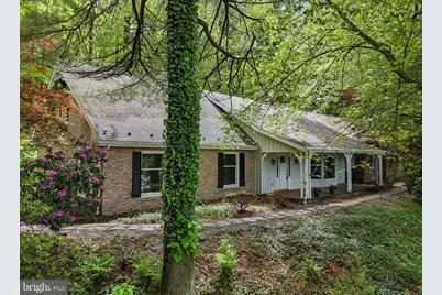 711 E Center Street, Nesquehoning, PA 18240 - Photo 1