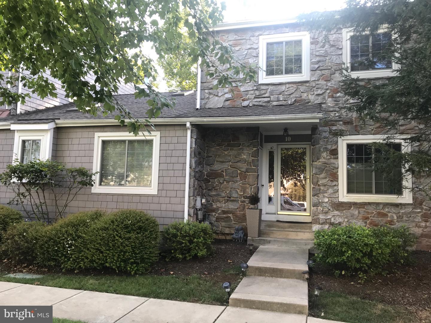 10 Lantern Ln, Chesterbrook, PA 19087 MLS PACT2004984 Coldwell Banker