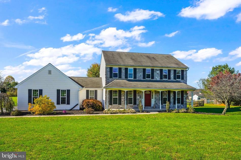 512 Clover Hill Dr, Lincoln University, PA 19352 MLS PACT2010398
