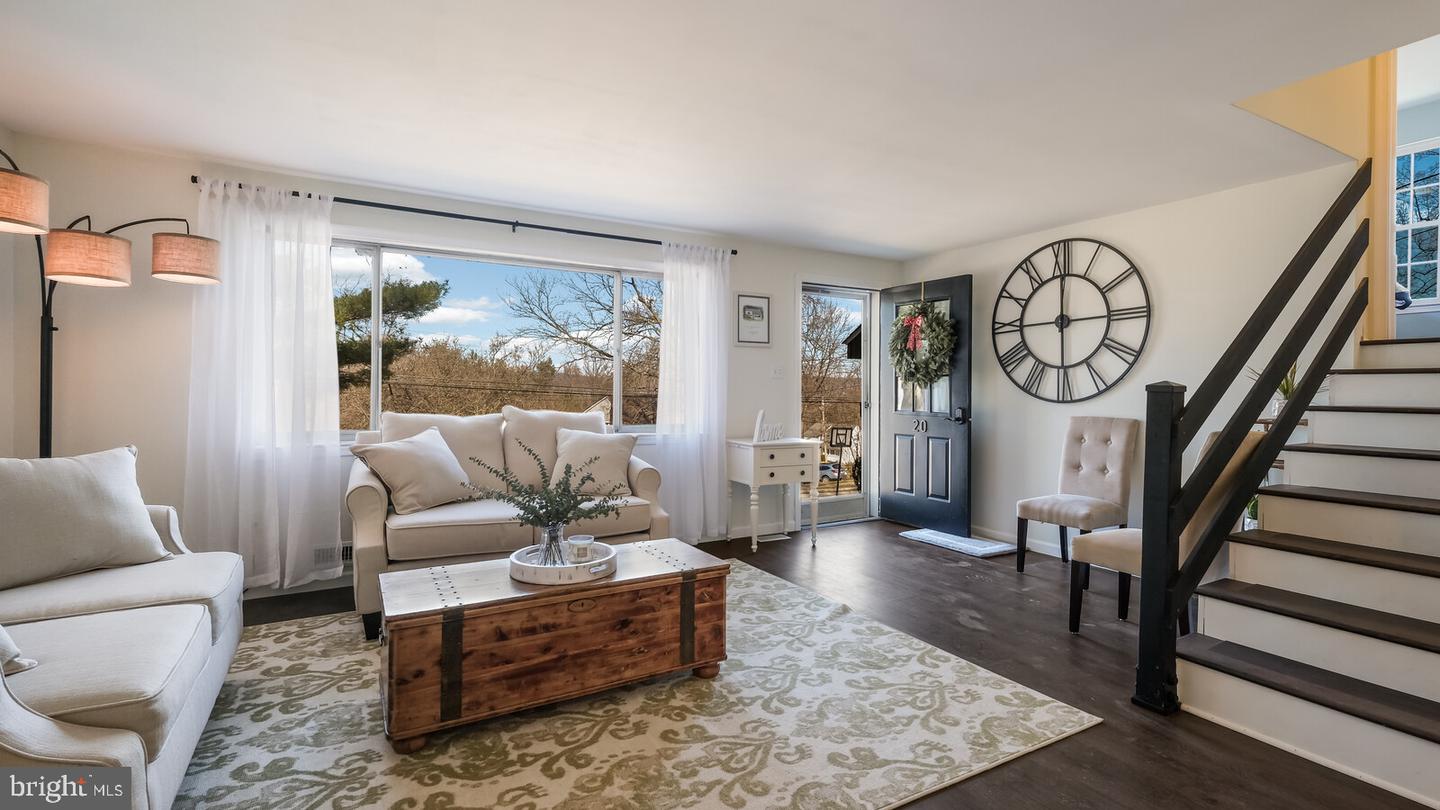 20 Jacqueline Dr, Paoli, PA 19301 MLS PACT2019282 Coldwell Banker