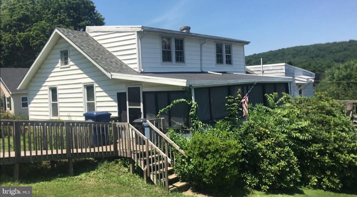 52 Pine St, Coatesville, PA 19320 MLS PACT2028164 Coldwell Banker