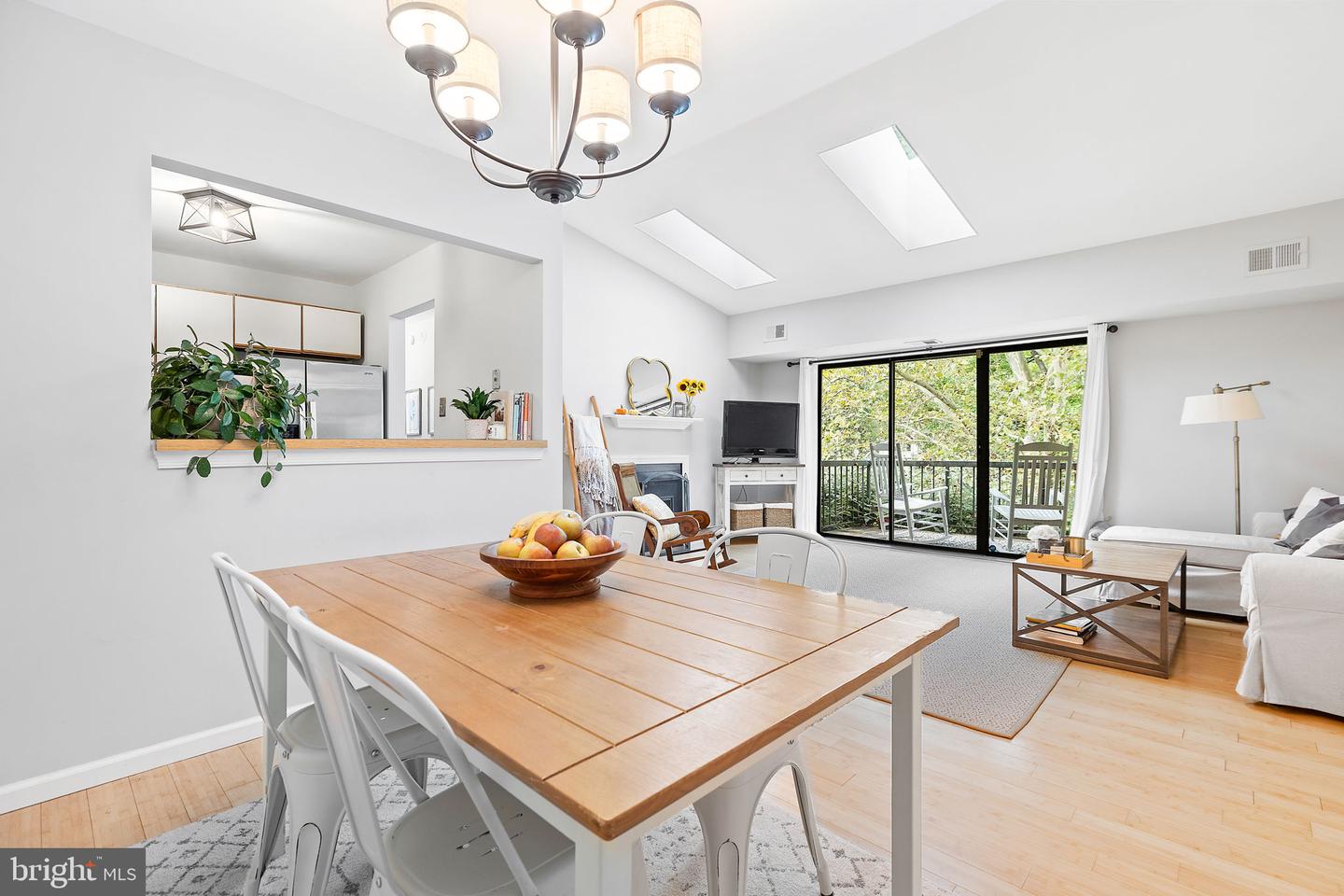 37 Le Ct, Chesterbrook, PA 19087 MLS PACT2034106 Coldwell Banker