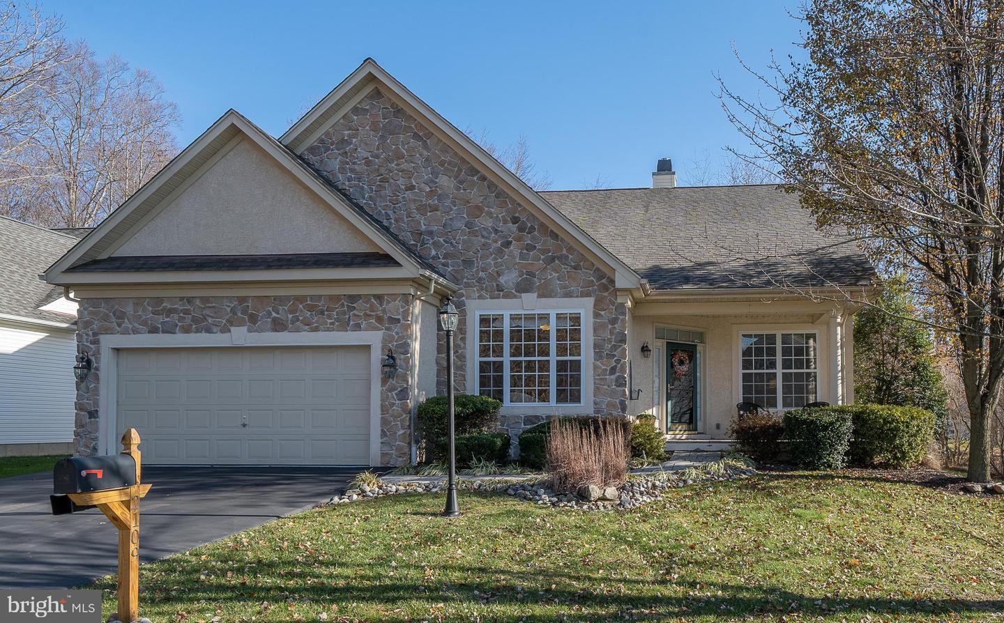 2109 Jacobs Mill Cir, Downingtown, PA 19335 MLS PACT2036792