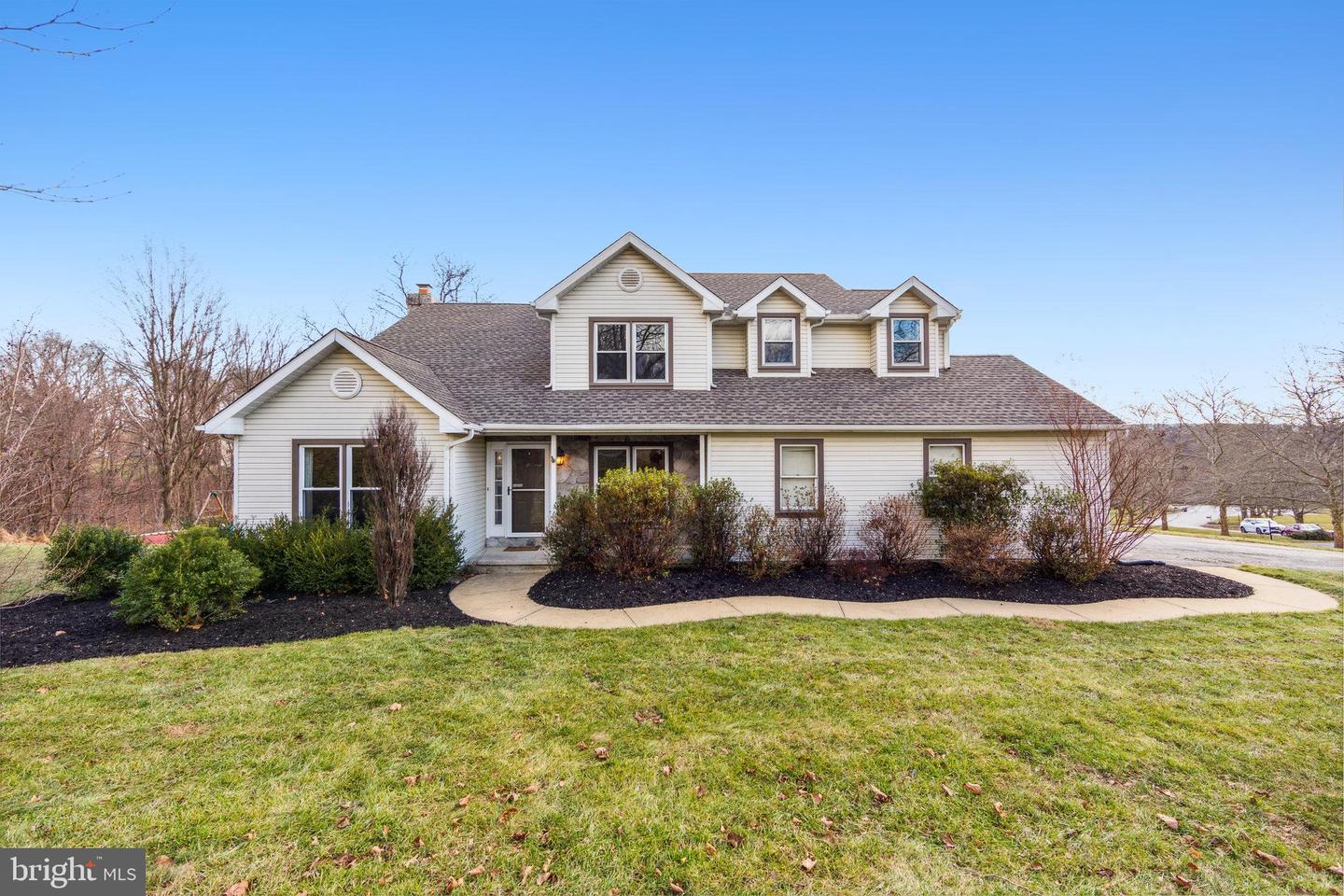 1 Laurel Way, Downingtown, PA 19335 MLS PACT2038524 Coldwell Banker