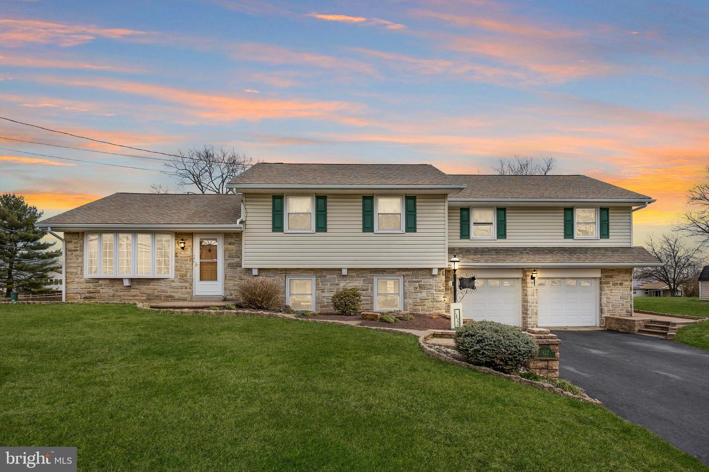 1827 E Cedarville Rd, Pottstown, PA 19465 MLS PACT2041786 Coldwell