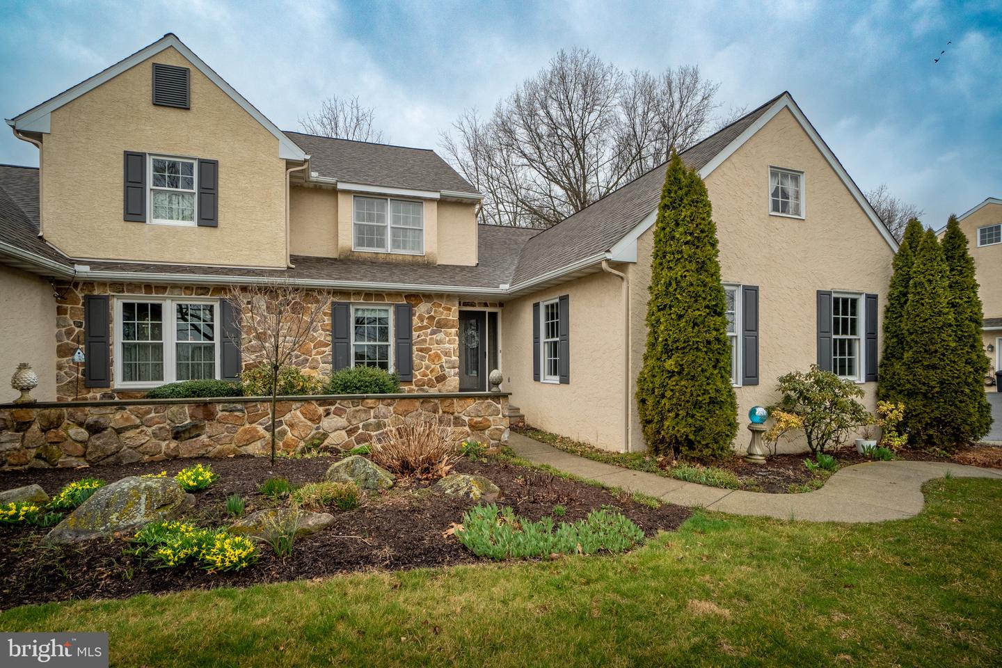 126 S Pine St, Elverson, PA 19520 MLS PACT2042006 Coldwell Banker