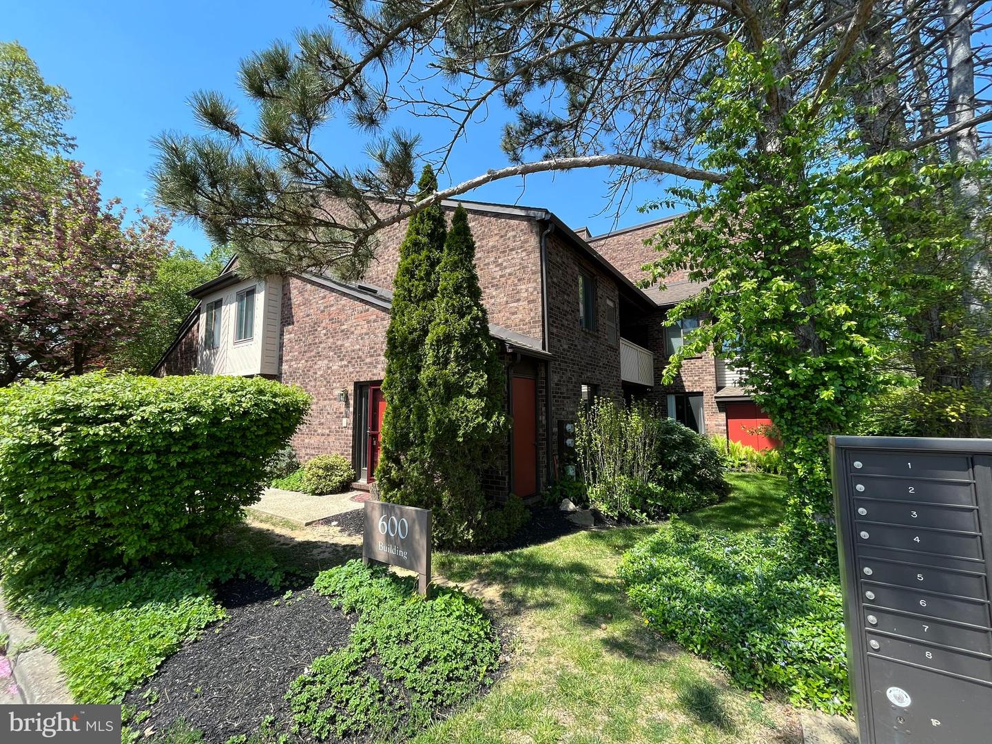 606 Mountainview Dr, Chesterbrook, PA 19087 MLS PACT2043898