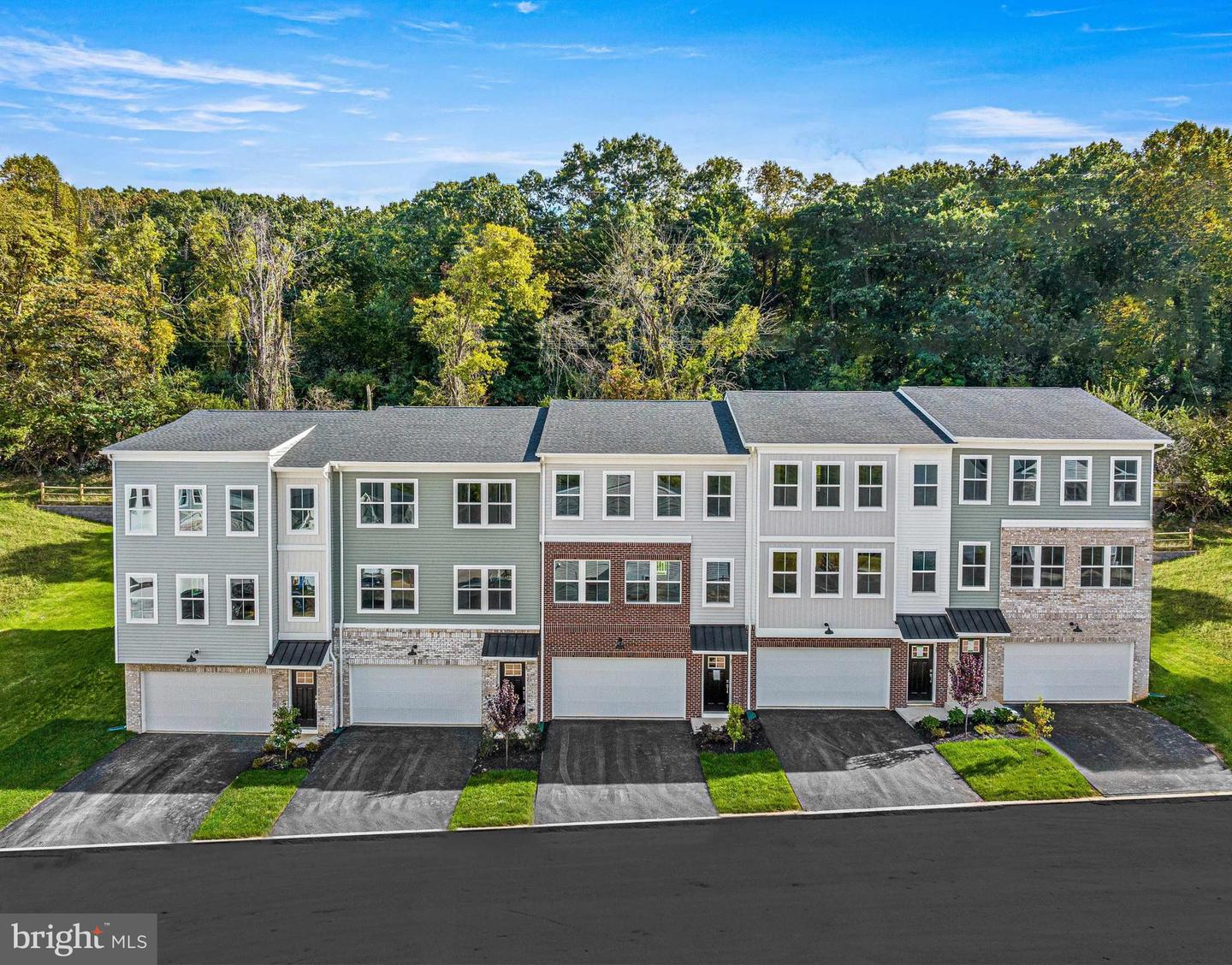 53 Four Leaf Dr, Downingtown, PA 19335 MLS PACT2055840 Coldwell Banker