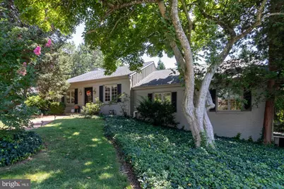 218 W Sickle Street, Kennett Square, PA 19348 - Photo 1