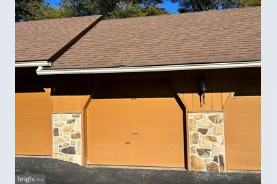 35 Valley Stream Lane, Chesterbrook, PA 19087 - Photo 1