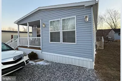 98 Erica Circle, Honey Brook, PA 19344 - Photo 1