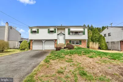 517 Ringold Street, Phoenixville, PA 19460 - Photo 1