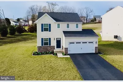 859 W Chestnut Street, Coatesville, PA 19320 - Photo 1