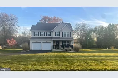 27 W Maple Avenue, Coatesville, PA 19320 - Photo 1