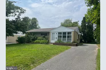 405 W Rosedale Avenue, West Chester, PA 19382 - Photo 1