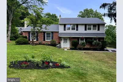 405 Edgewood Drive, Exton, PA 19341 - Photo 1