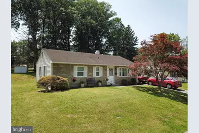 506 Carlisle Avenue, Phoenixville, PA 19460 - Photo 1