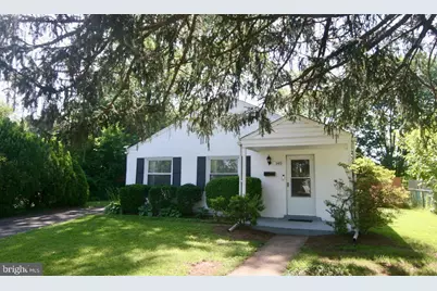 140 Carson Street, Phoenixville, PA 19460 - Photo 1